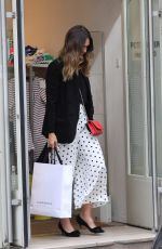 JESSICA ALBA Shopping at Robert Clergery and Roger Gallet in Paris 06/12/2018