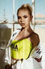 JORDYN JONES on the Set pf a Photoshoot at Rose Studios, Spring 2018