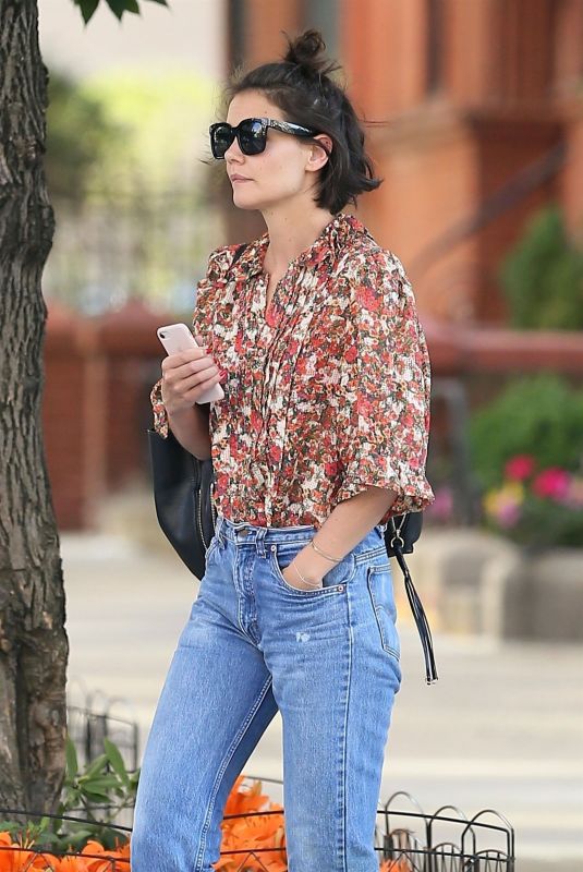 KATIE HOLMES in Jeans Out in New York 06/11/2018