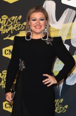 KELLY CLARKSON at CMT Music Awards 2018 in Nashville 06/06/2018