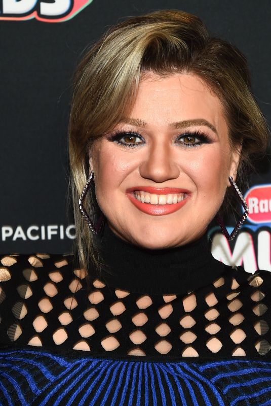 KELLY CLARKSON at Radio Disney Music Awards 2018 in Los Angeles 06/22/2018