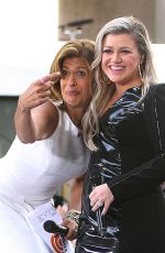 KELLY CLARKSON Performs at Today Show Concert Series in New York 06/08/2018