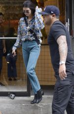 KENDALL JENNER and KOURTNEY KARDASHIAN Out in New York 06/05/2018