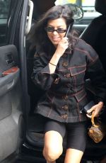KENDALL JENNER and KOURTNEY KARDASHIAN Out in New York 06/05/2018