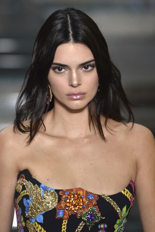 KENDALL JENNER at Versace Fashion Show at Milan Fashion Week 06/16/2018