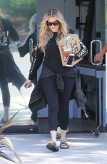 KHLOE KARDASHIAN Out and About in Calabasas 06/18/2018