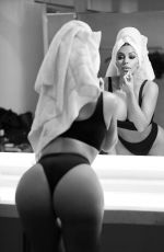 KIM KARDASHIAN for KKW x Mario by Greg Swales 2018