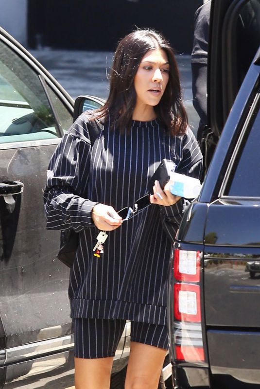 KOURTNEY KARDASHIAN at Kanye