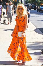KYLIE MINOGUE Out in New York 06/26/2018