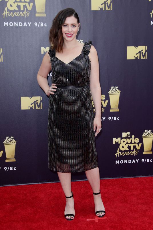 LAUREN MILLER at 2018 MTV Movie and TV Awards in Santa Monica 06/16/2018