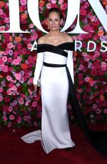 LAURIE METCALF at 2018 Tony Awards in New York 06/10/2018