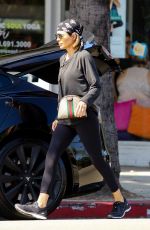 LISA RINNA Leaves Yoga Clas in Los Angeles 06/25/2018