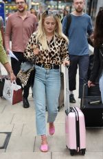 LUCY FALLON and JULIA GOULDING at Manchester Piccadilly Train Station 06/02/2018