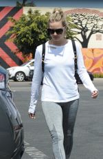 MARGOT ROBBIE at Bluestone Lane Cafe in Los Angeles 06/28/2018