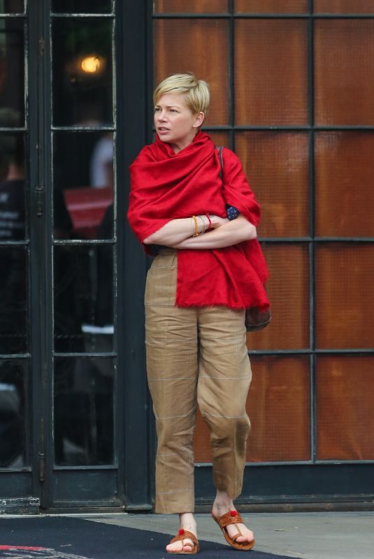 MICHELLE WILLIAMS Out in New York 06/07/2018