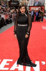 MINDY KALING at Ocean