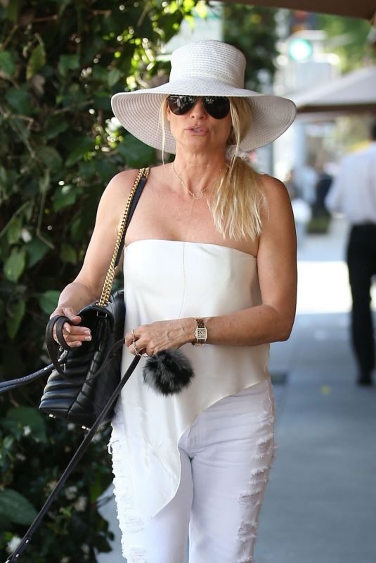 NICOLLETTE SHERIDAN Out for Lunch at Il Pastaio in Beverly Hills 06/27/2018