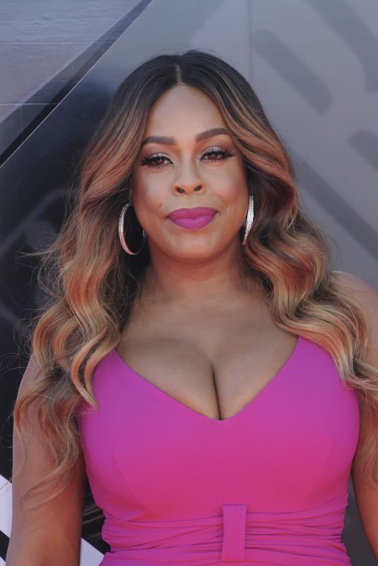 NIECY NASH at 2018 NBA Awards at Barker Hangar in Santa Monica 06/25/2018