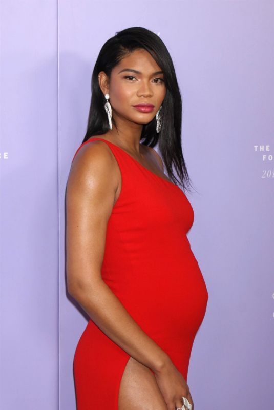 Pregnant CHANEL IMAN at 2018 Fragrance Foundation Awards in New York 06/12/2018