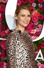 Pregnant CLAIRE DANES at 2018 Tony Awards in New York 06/10/2018