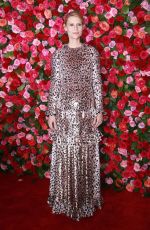 Pregnant CLAIRE DANES at 2018 Tony Awards in New York 06/10/2018