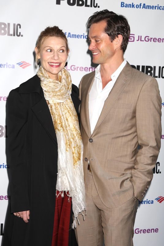 Pregnant CLAIRE DANES at Public Theater’s Annual Gala Runaways in New York 06/11/2018
