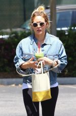 Pregnant HILARY DUFF and Matthew Koma Out Shopping in Studio City 06/18/2018