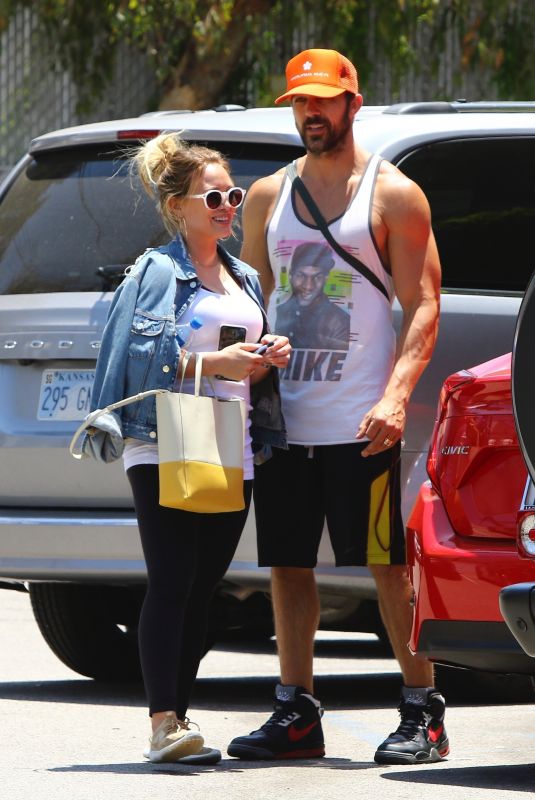 Pregnant HILARY DUFF and Matthew Koma Out Shopping in Studio City 06/18/2018
