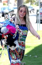 Pregnant HILARY DUFF Arrives at a Cleaners in West Hollywood 06/28/2019