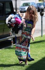 Pregnant HILARY DUFF Arrives at a Cleaners in West Hollywood 06/28/2019