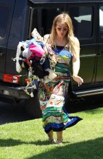 Pregnant HILARY DUFF Arrives at a Cleaners in West Hollywood 06/28/2019