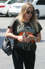 Pregnant HILARY DUFF Leaves NK Shop in Los Angeles 06/29/2018