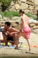 Pregnant KATE HUDSON at a Beach in Mykonos 06/17/2018