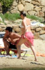 Pregnant KATE HUDSON at a Beach in Mykonos 06/17/2018