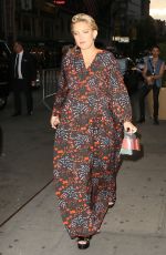 Pregnant KATE HUDSON Leaves Her Hotel in New York 06/09/2018