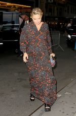 Pregnant KATE HUDSON Leaves Her Hotel in New York 06/09/2018
