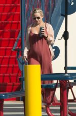 Pregnant KATE HUDSON Out and About in Los Angeles 06/04/2018
