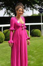 Pregnant VOGUE WILLIAMS at Investec Derby Festival Ladies Day at Epsom Racecourse 06/01/2018