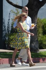 REESE WITHERSPOON Out for Lunch in Beverly Hills 06/10/2018
