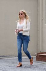 REESE WITHERSPOON Out in Los Angeles 06/16/2018
