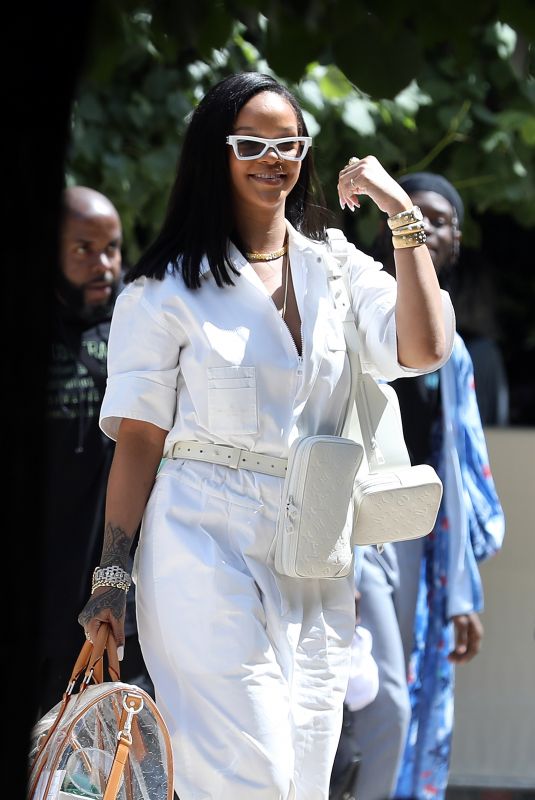 RIHANNA Out and About in Paris 06/21/2018