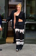 ROSIE HUNTINGTON-WHITELEY Heading to 2018 CFDA Fashion Awards in New York 06/05/2018