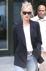 ROSIE HUNTINGTON-WHITELEY Out in New York 06/05/2018