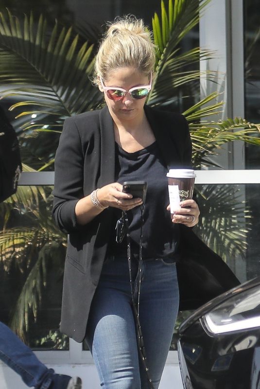 SARAH MICHELLE GELLAR at Philly