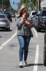 SARAH MICHELLE GELLAR Leavrd a Hair Salon in Brentwood 06/12/2018