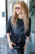 SHAKIRA Arrives at Airport in Barcelona 06/01/2018