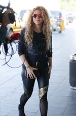 SHAKIRA Arrives at Airport in Barcelona 06/01/2018