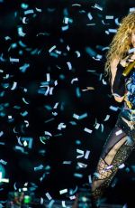 SHAKIRA Performs at El Dorado World Tour in Amsterdan 06/09/2018