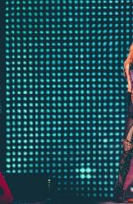 SHAKIRA Performs at El Dorado World Tour in Antwerp 06/05/2018
