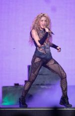SHAKIRA Performs at El Dorado World Tour in Hamburg 06/03/2018